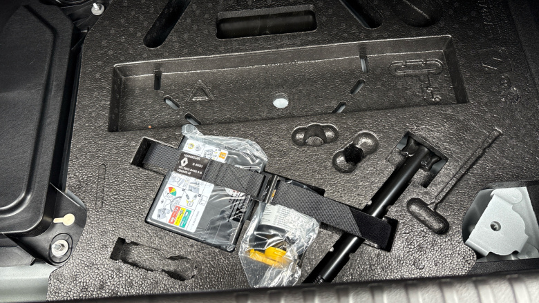 Renault Clio 1.6 E-TECH full hybrid 145 Esprit Alpine 5dr Auto Hybrid Hatchback